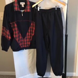 Janeve ladies size M blue and red leisure suit